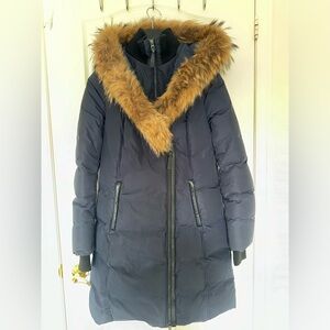 down coat with natural fur Signature Mackage Collar